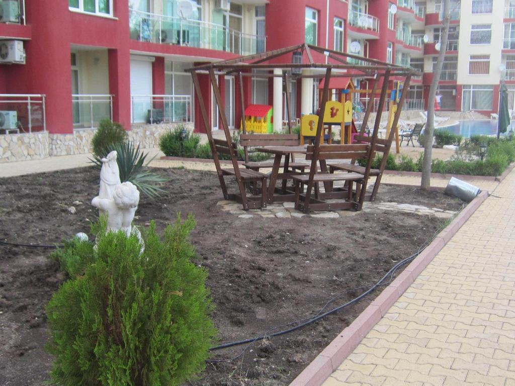 Global Ville Apartcomplex Sunny Beach Exterior foto